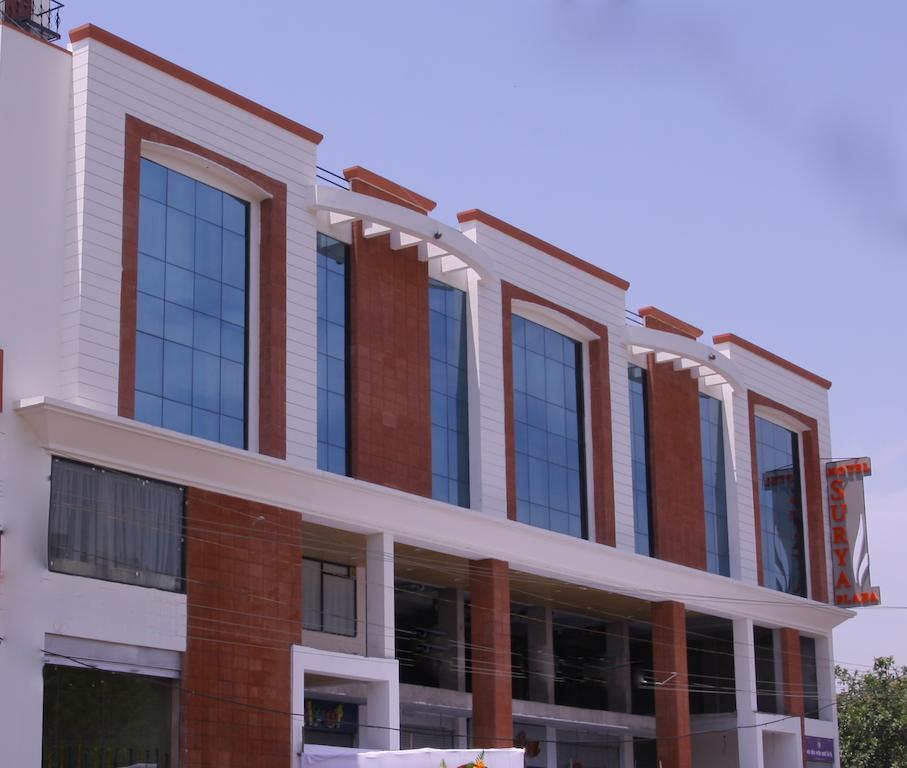 קוטה Hotel Surya Plaza מראה חיצוני תמונה